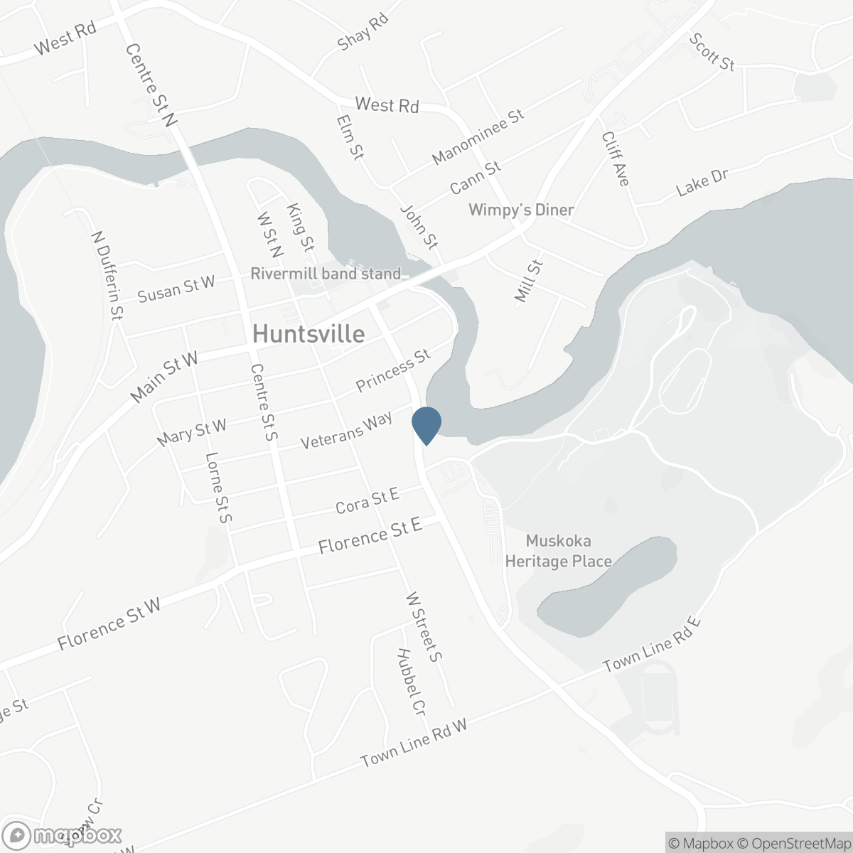 201 - 32 BRUNEL ROAD, Huntsville, Ontario P1H 1P5